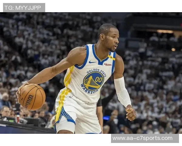 库里回应外界对库明加适应勇士的质疑表示仍然充满期待